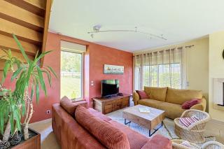 Maisons de Familles Country house with a spa - 9
