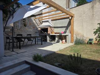 Studio Apartment Les - 4 min walk from amphiteatre - 7