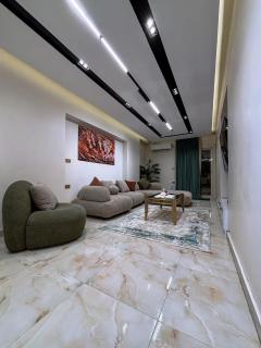 Royal Master Room Private Bath Gameat AlDowal - 1