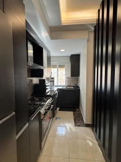 Modern 2BR Apartment in Prime Location - 1
