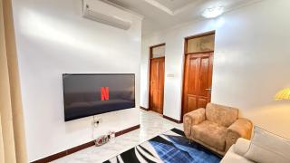 Ivory Apartment - 4