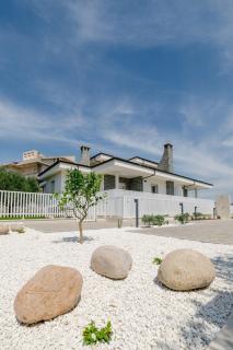 Villa Maria Vittoria - Holiday Apartments - 5