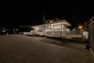 Villa Maria Vittoria - Holiday Apartments - 9
