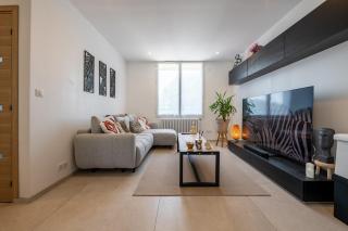 Chic and natural house in Itteville - 2