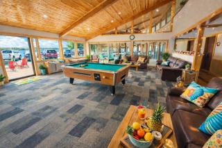 Round Barn Lodge - 2