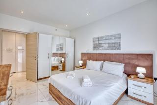 Spinola 2BR Retreat, close to sea, restaurants & cafés - 7