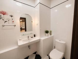 Amazing Mountain View 1-bedroom in Nurlytau - 3