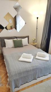 Near BUS Station Apartment with the Self-Check-In - 7