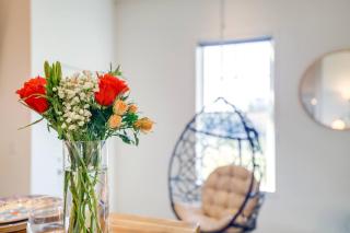 Luxury Barndo 2AS EuropeStyle Farm Stay Fresh Eggs - 1
