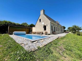 Soleil Levant Exceptional Villa with Pool - 0
