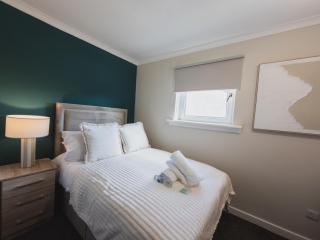 The Cosy Plover - 1