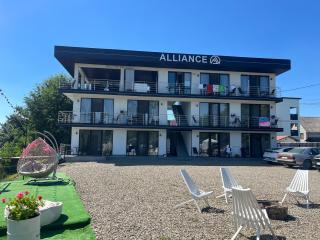 ALLIANCE Hotel NEW 2025 -Breakfast and pool included - 0