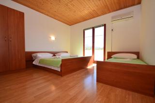 Apartments CICO Starigrad Paklenica - Starigrad-Paklenica - 9