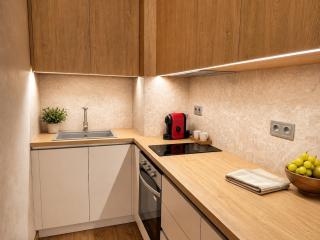 Diamond Casa 4 with Paid Private Parking - 4