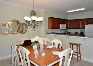 Gulf View Condo with Resort Style Amenities - 4