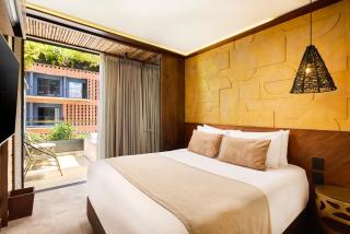 Golden Valley Hotel - 3