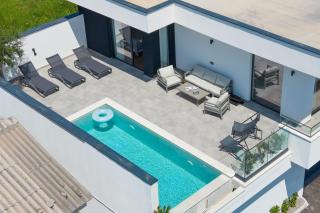 Private Pool Luxury Villa with Sea View - 9