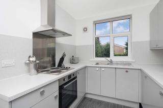 Professional Stays Flexible Contracts Beeston - 5