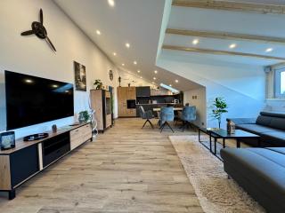 LuxLife - Luxury & Tranquility - 4