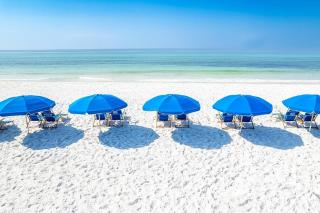 Updated Coastal Condo w Steps To The Gulf Close To Entertainment - 5