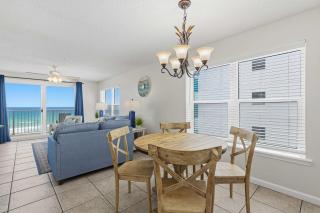 Dreamy island escape with beach access pool & complimentary seasonal beach service - 1