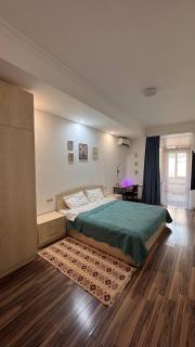 100 sqm Two Bedroom on Cascade with Self Check in - 2