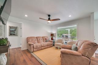 Bring Your Boats! Waterfront Retreat on PK Lake - 7