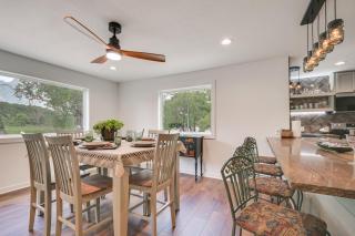 Bring Your Boats! Waterfront Retreat on PK Lake - 1
