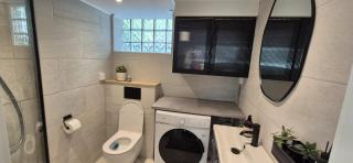 Cozy Family Home Near Bromma Airport & Shops - 3