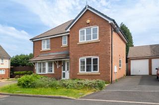 4BR Walsall home,Parking,Wifi , M6 Links - 9