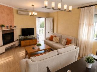 La Marina Holiday Home - 3