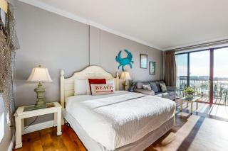 Cozy studio on the Santa Rosa Sound with a deck & a swimming pool - 0