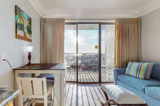 Cozy studio condo with water views pools & amazing location - 3