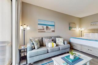 Cozy soundfront studio with shared pool & close to beach - 4