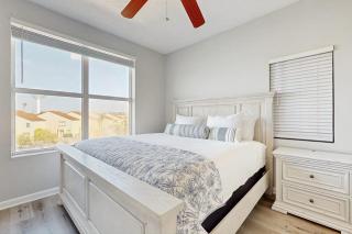 Gorgeous multi unit two full kitchens sound view and shared pool - 2