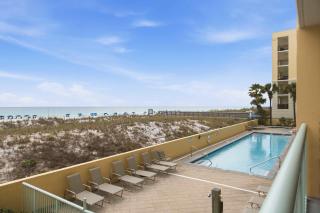 Oceanfront Condo with Shared Pool & Hot Tub Ocean View & Private Washer&Dryer - 7