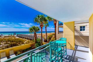 Beachfront Condo gorgeous views shared pool and beach access - 7