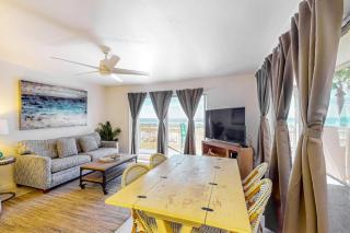 Beachfront Condo gorgeous views shared pool and beach access - 3