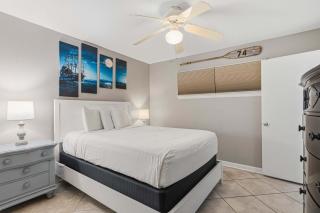Beachfront 3rd-floor condo with pool hot tub ocean view & fast WiFi - 6