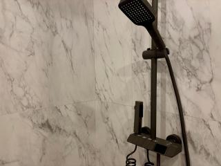 Golden Square Designer Apartment - 7