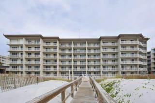 3rd Floor Amazing Condo w Gulf-Front Balcony On-Site Pool On The Beach - 6