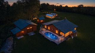 ️ Creekside Catskills Escape Pool, Hot Tub, Sauna & Fire Pit - 0