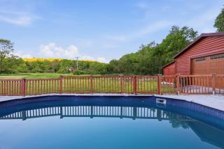 ️ Creekside Catskills Escape Pool, Hot Tub, Sauna & Fire Pit - 9