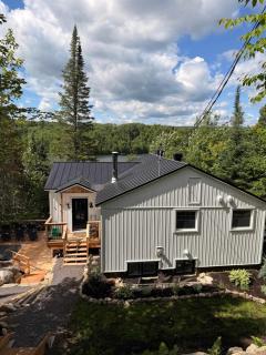 Waterfront & Nature - Chalet Lac Clair - 0