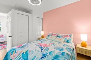 Flamingo 1BR Beach-side Villa in Siesta Key with Pool - 9