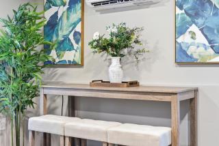 Cozy Corner - 8