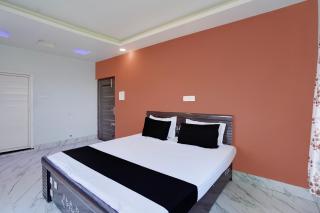 Spot On The moonlight Hotel - 1