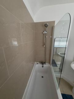Cosy Triple Room Dublin South 3 - 1