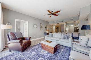 Gulf front condo with beach access two pools tennis gym & balcony - 6