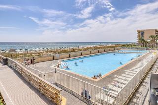 Second Floor Oceanfront Condo with Shared Pools Ocean View and Washer&Dryer - 8